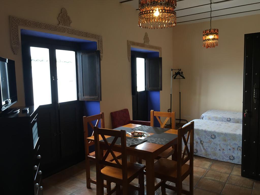 Apartamentos Victoria Bujalance Exteriér fotografie