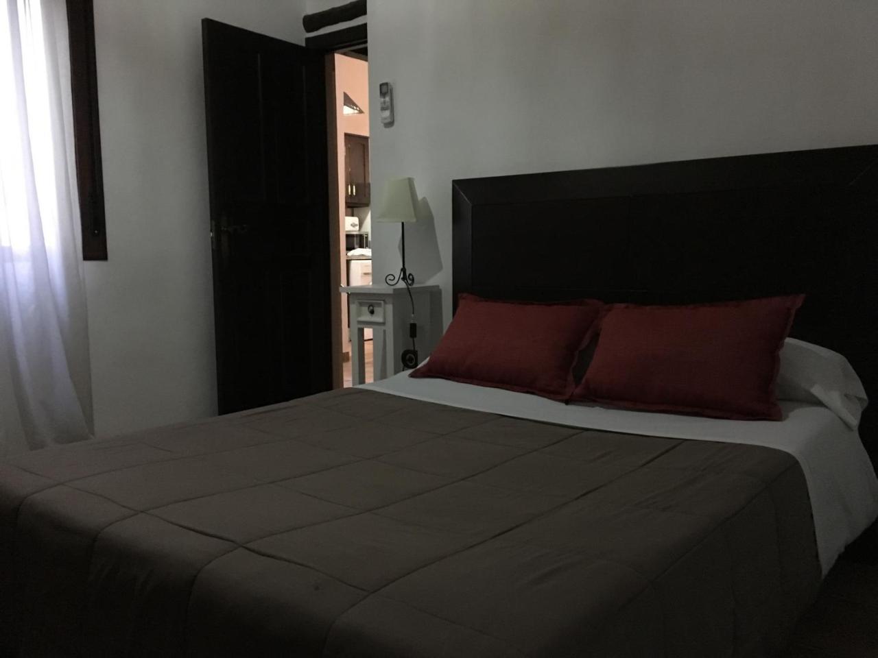 Apartamentos Victoria Bujalance Exteriér fotografie